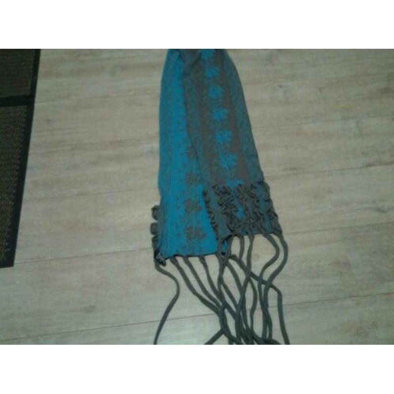 Bruine shawl 200 x 1.80 m, blauw/grijze , dunne eigele shawl