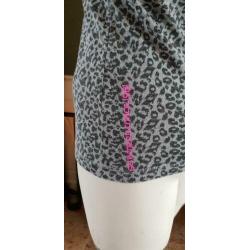 ZGAN grijze dierenprint GUESS shirt mt S 36, top, topje