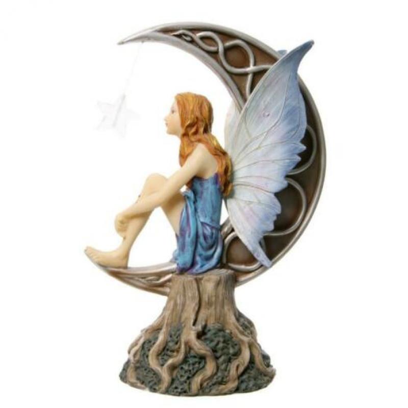 Lisa Parker - Tales of Avalon - fee maanlicht