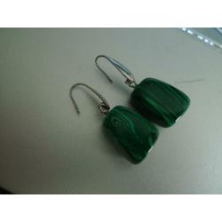groene malachiet oorbellen en armband