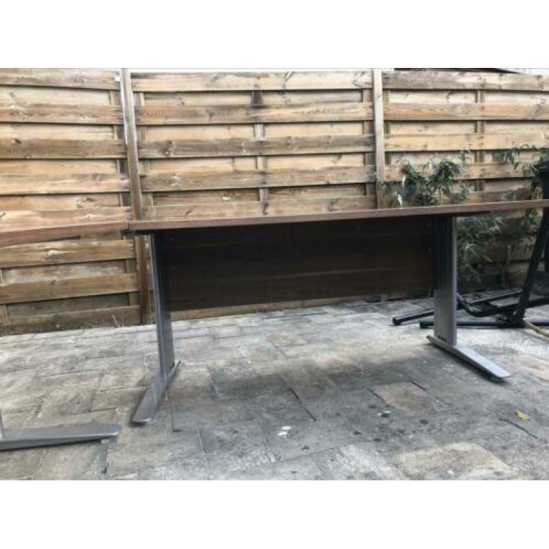 Groot hoekbureau