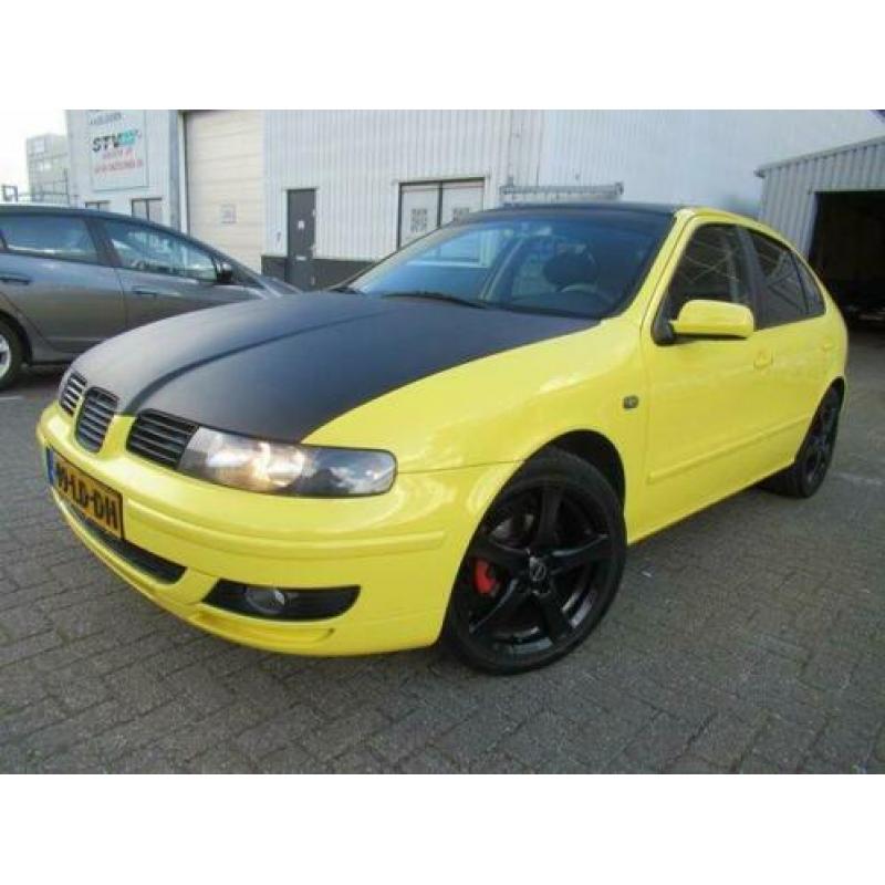 Seat Leon 1.6 16V S SPORT AIRCO 17''VELGEN ZEER MOOI AUTO