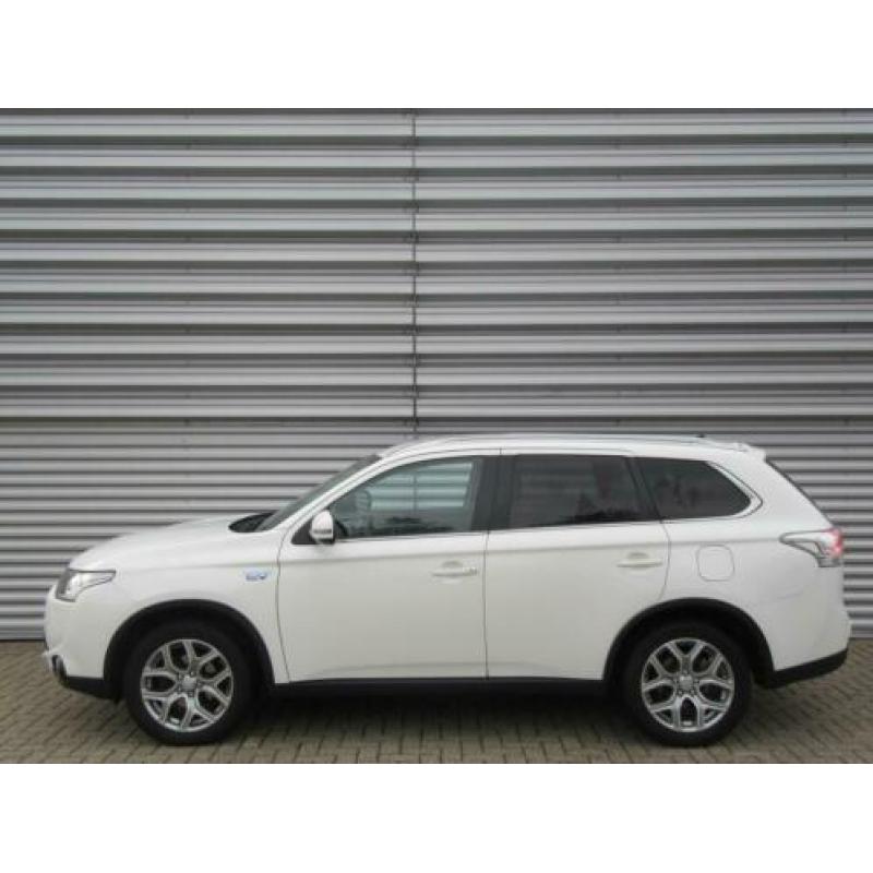 Mitsubishi Outlander 2.0 PHEV Business Edition X-Line | incl