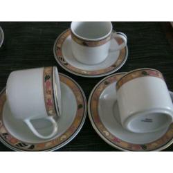 servies van alles wat jr 70/80