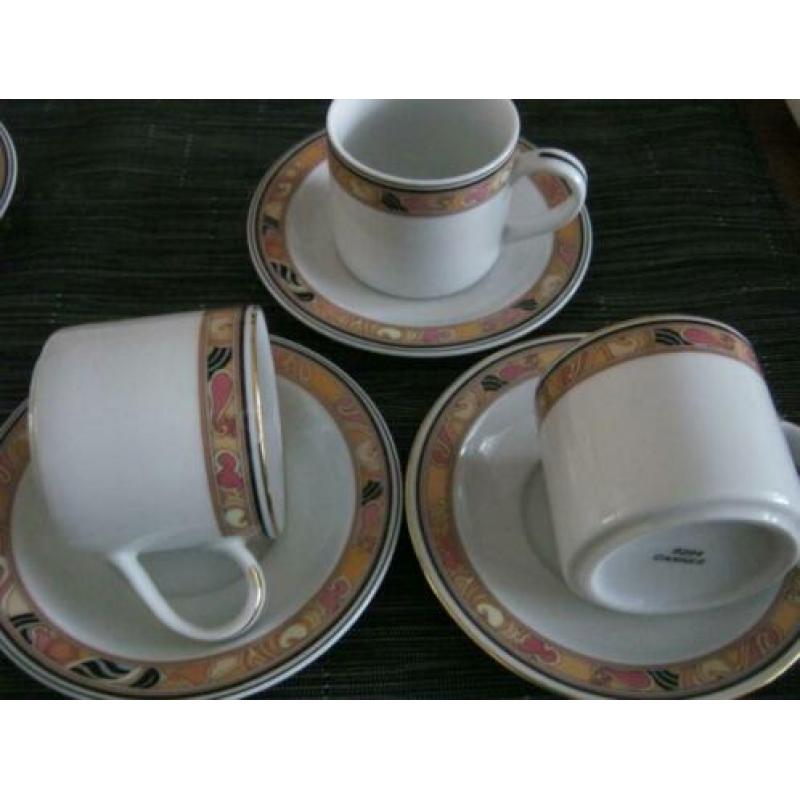 servies van alles wat jr 70/80