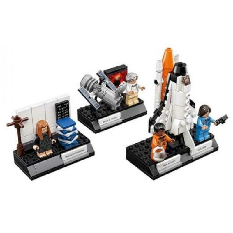 LEGO Ideas 21312 - Woman of NASA