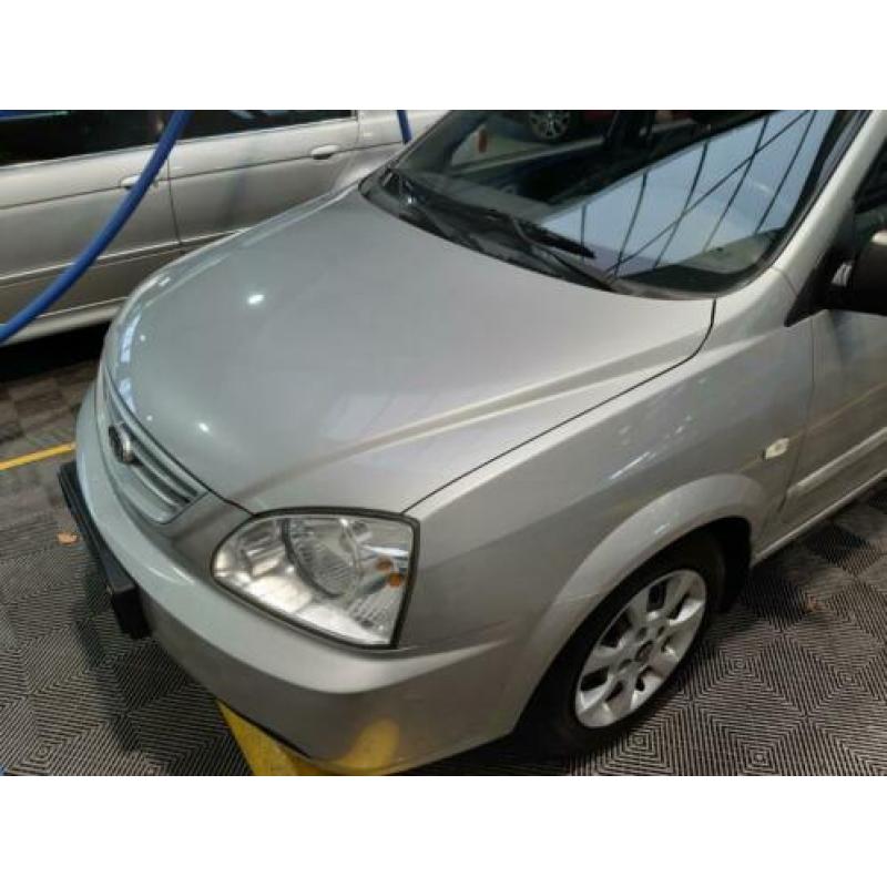 KIA Carens 1.6 I 16V 5P E4 2005 I Metallic Grijs