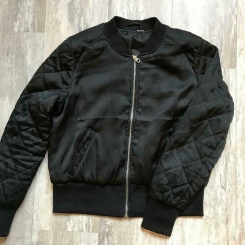 Zwart vest bomberjack | H en M | Maat S (36)