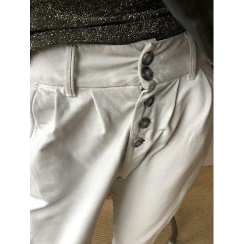 Deyk mooie beige jogger/broek maat 42 zgan