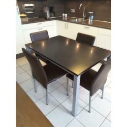 Keukenset tafel met 4 stoelen kleur donkerbruin