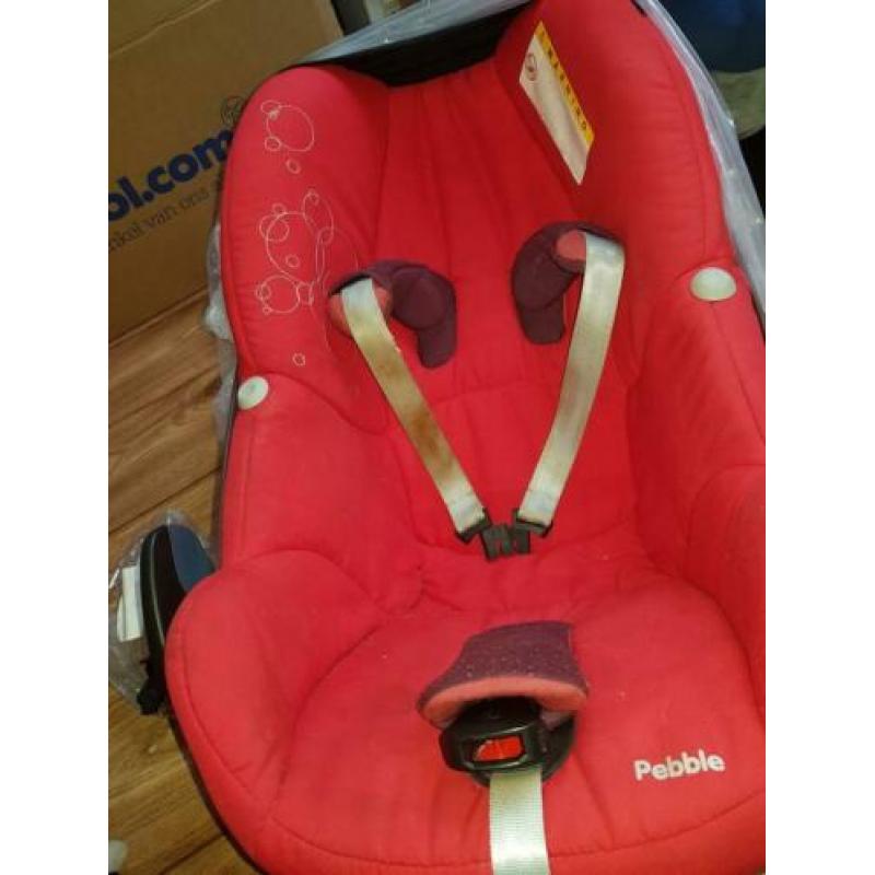 Maxi cosi pebble