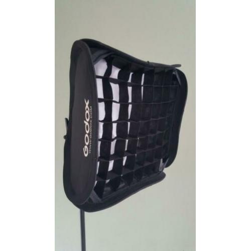 Godox Softbox 40x40 met Speedlite Bracket en stand