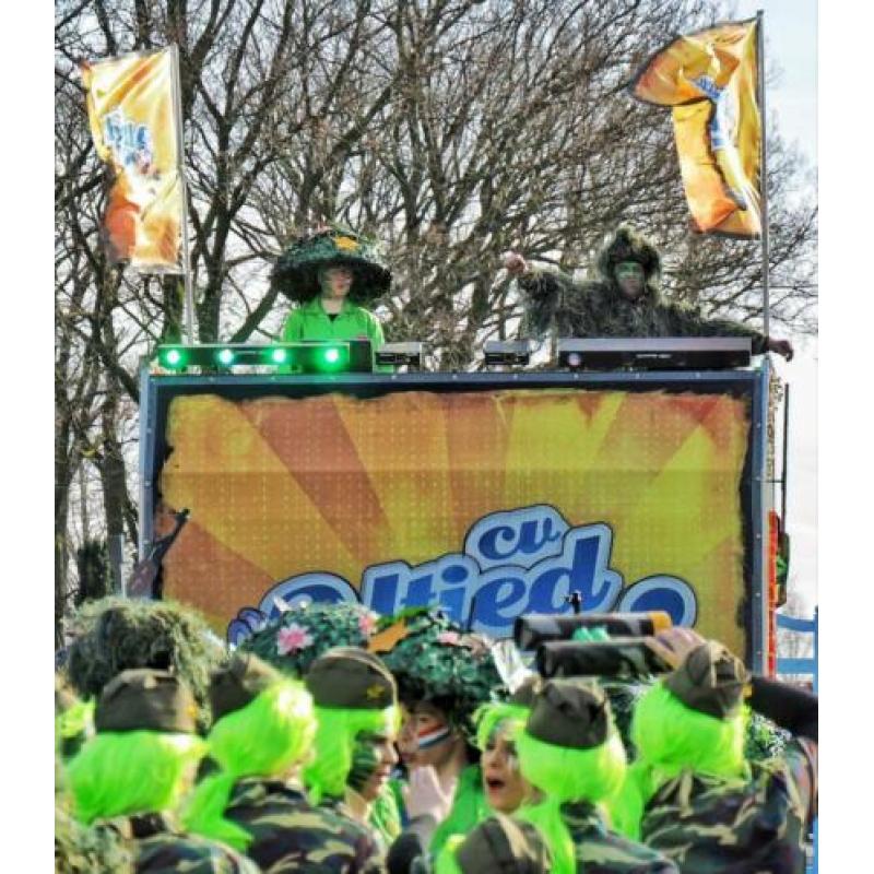 Carnaval loopgroep Thema leger