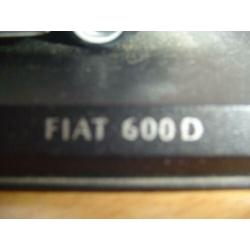 fiat 600 D . modelauto