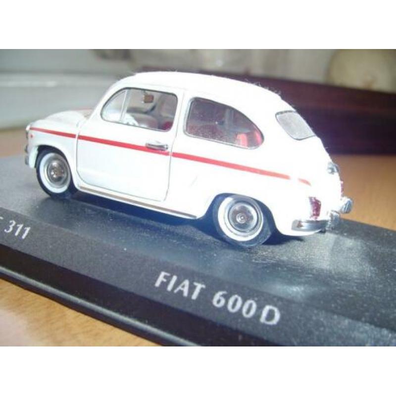 fiat 600 D . modelauto