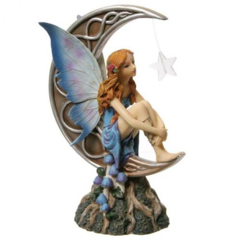 Lisa Parker - Tales of Avalon - fee maanlicht