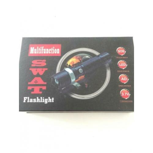 Swat led zaklamp (verstelbaar)