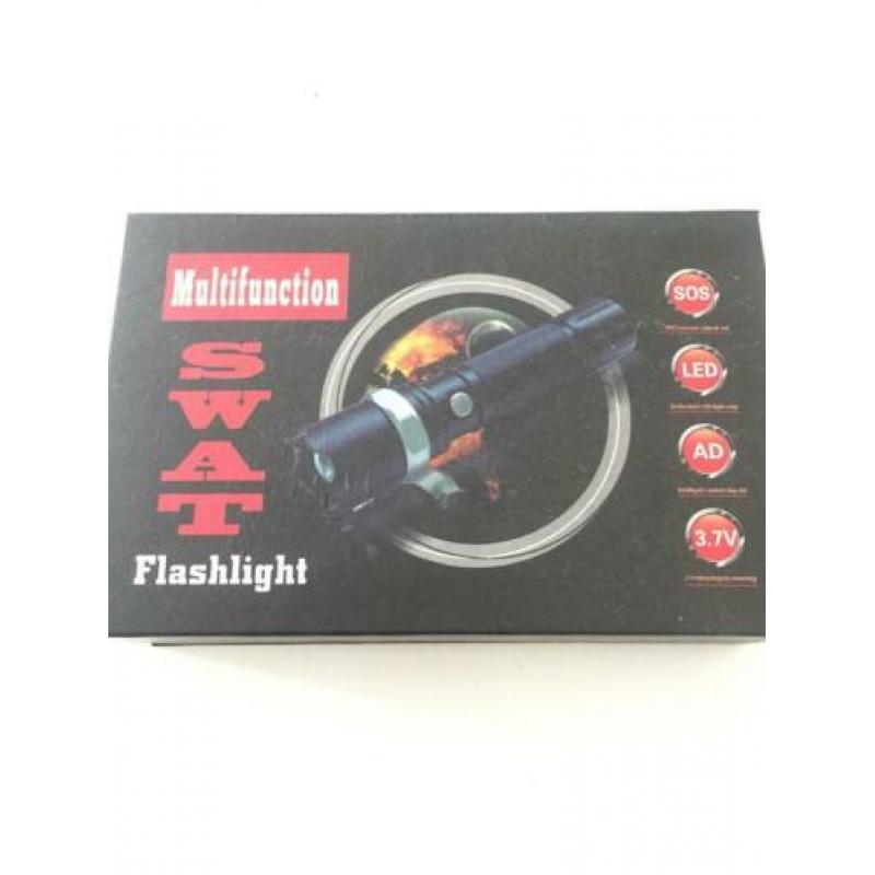 Swat led zaklamp (verstelbaar)