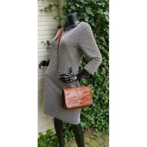 E636 BURKELY's LEATHERHOUSE bruine damestas zeer fraai