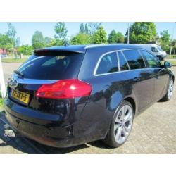 Opel Insignia Sports Tourer 1.4 Turbo EcoFLEX Cosmo/ TREKHAA