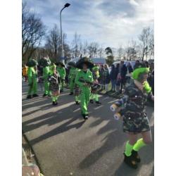 Carnaval loopgroep Thema leger