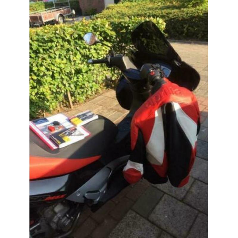 Motorscooter Aprilia SR Max 300ie