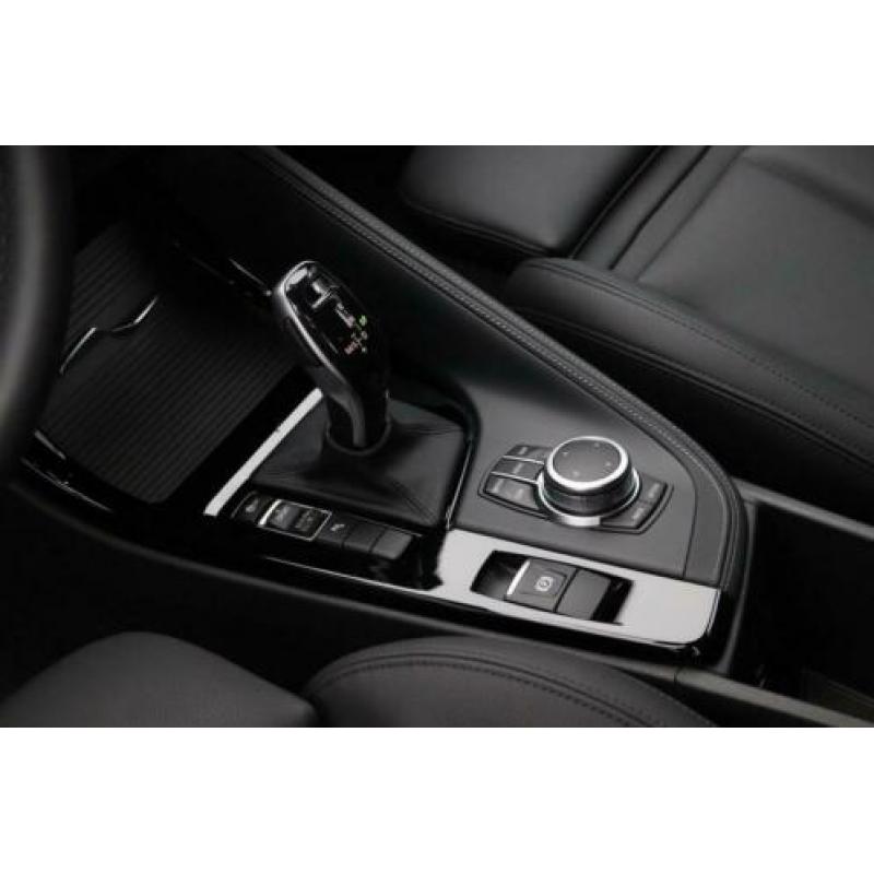 BMW X1 sDrive18i High Executive | xLine | Navigatie Plus | C