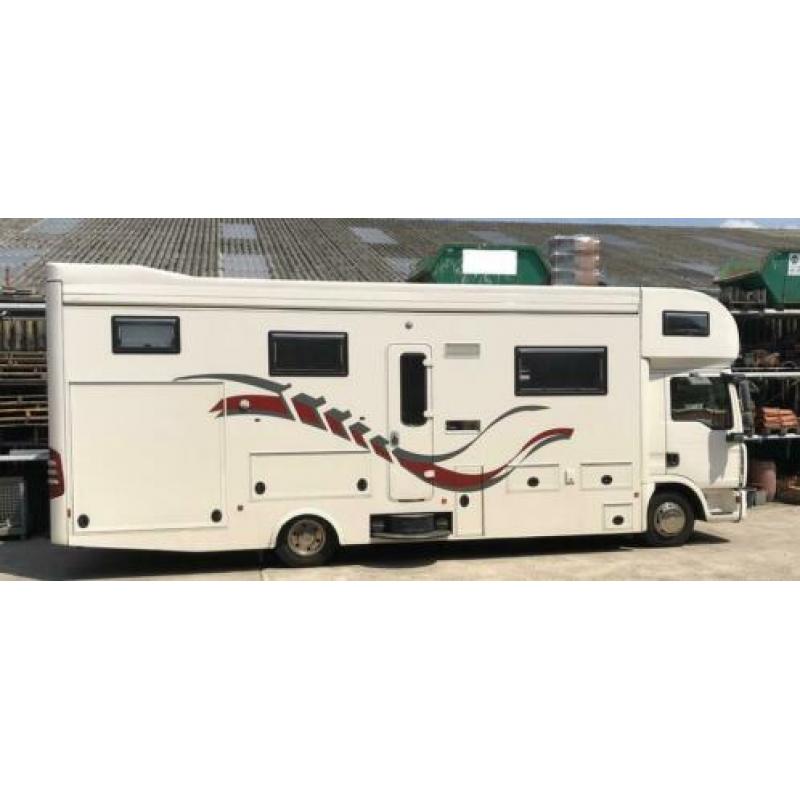 Camper MAN TGL8.240 met grote garage