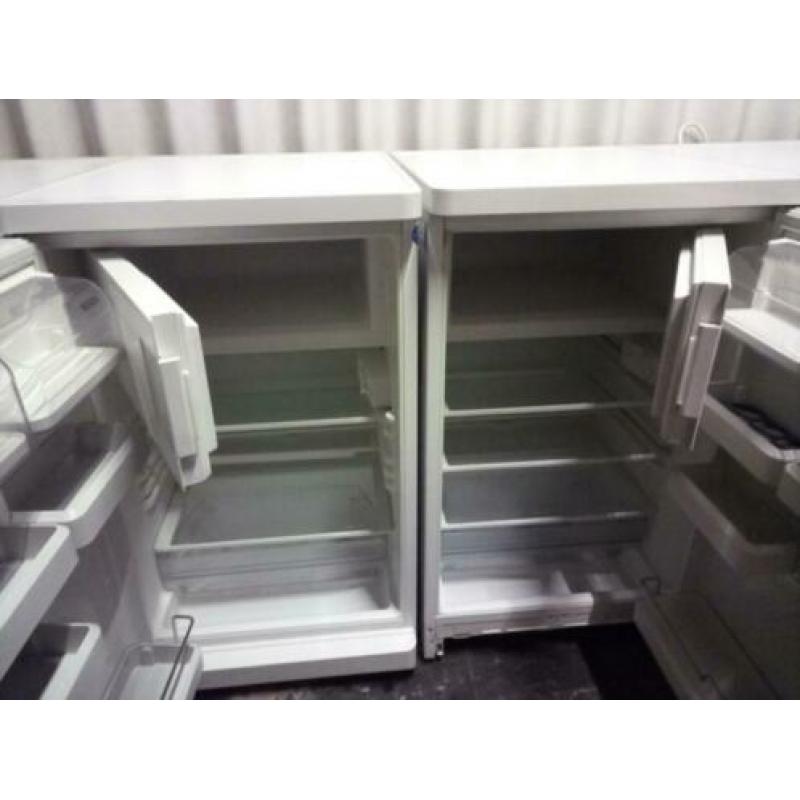 4x Bosch tafel koelkast met ingebouwde vriezer A-klasse+stil