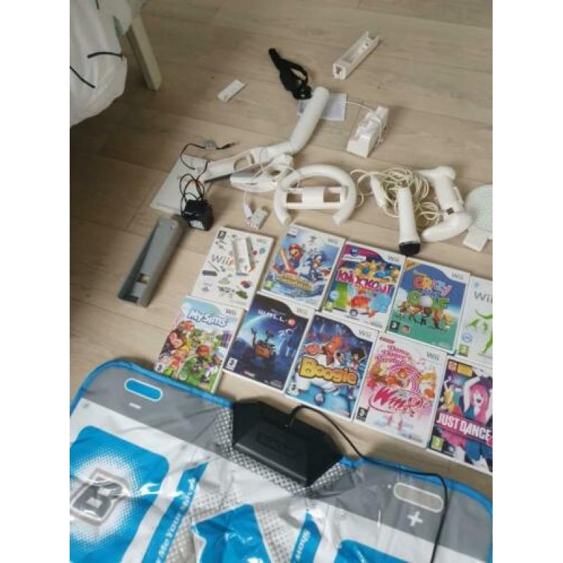 Wii met alles erop en eraan, incl. spellen