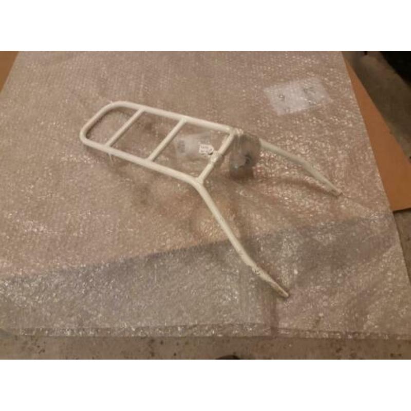 Bagagedrager van een scooter / brommer (merk? model?)