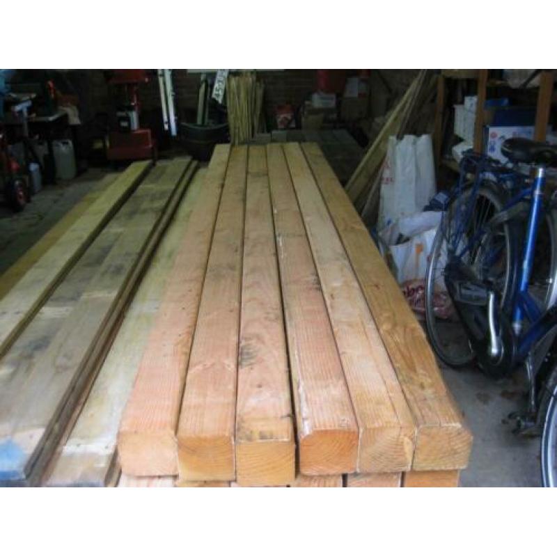 Gebruikte douglas/amerikaans grenen balken/sloophout planken