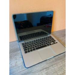 Macbook Pro 13 uit 2015