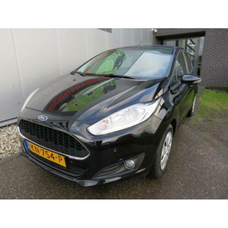 Ford Fiesta 1.5 TDCi Style Ultimate Lease Editi € 8.888,00