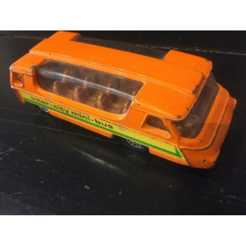 oud speelgoed-Corgi city tour bus; jaren 70