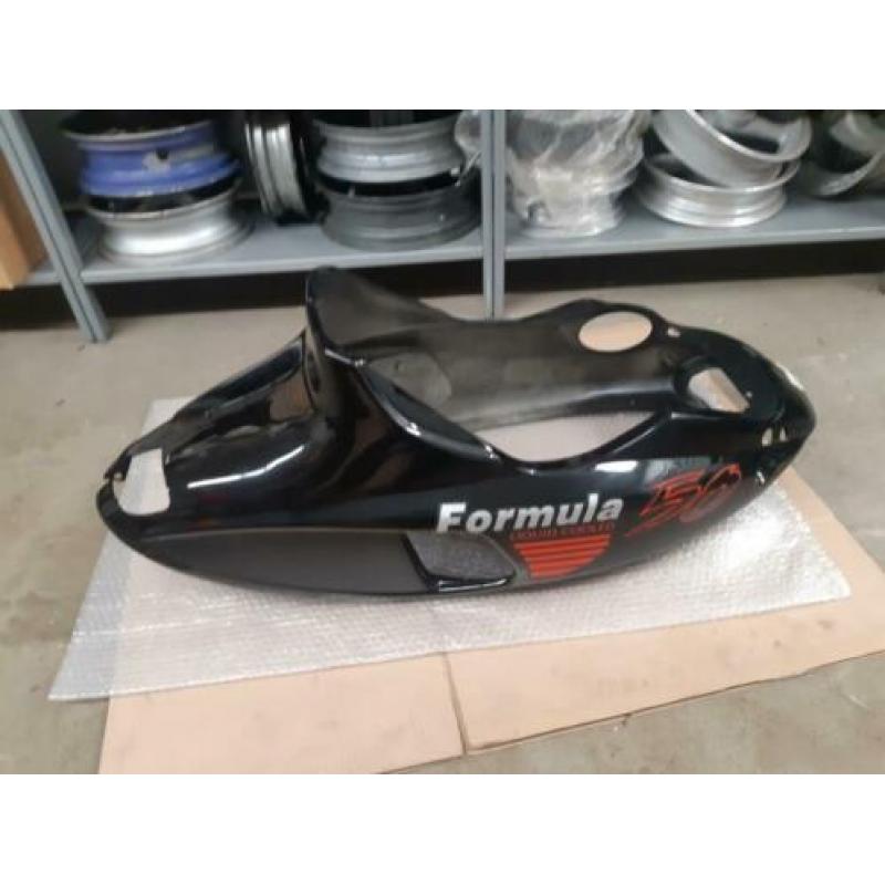 Italjet Formula 50 grote achterkap zwart NIEUW origineel