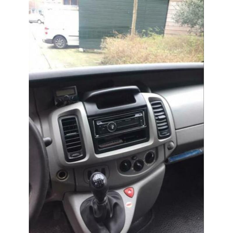 Opel Vivaro 1.9 DTI 2.9T L1h1 2001