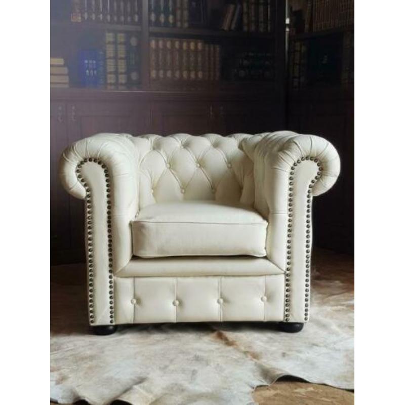 50% opruimings korting nieuwe ivory leder Chesterfield