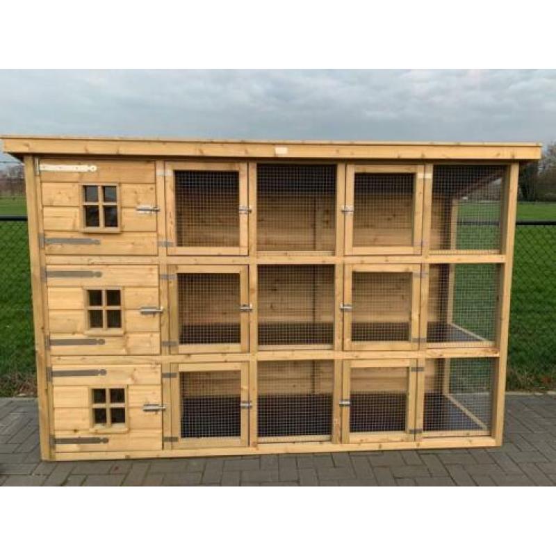 OP MAAT konijnenflat buiten konijnenren konijnenhok te koop