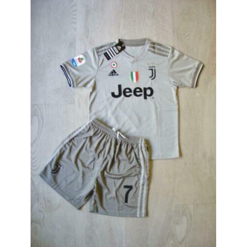 Ronaldo - Kids Uit Tenue - mt 116