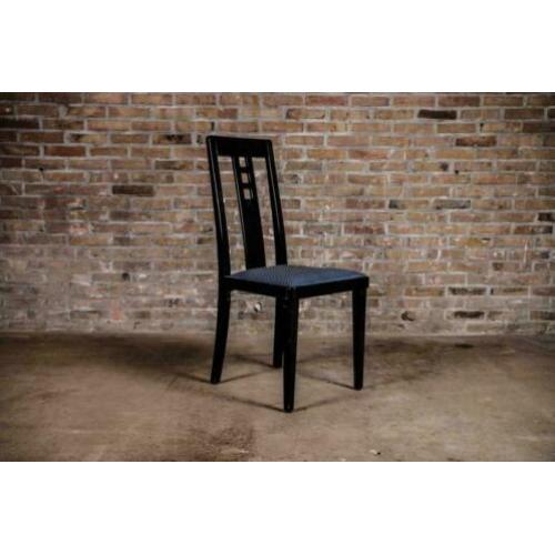 Thonet 676 PF Mackintosh zwarte stoel bij TheReSales