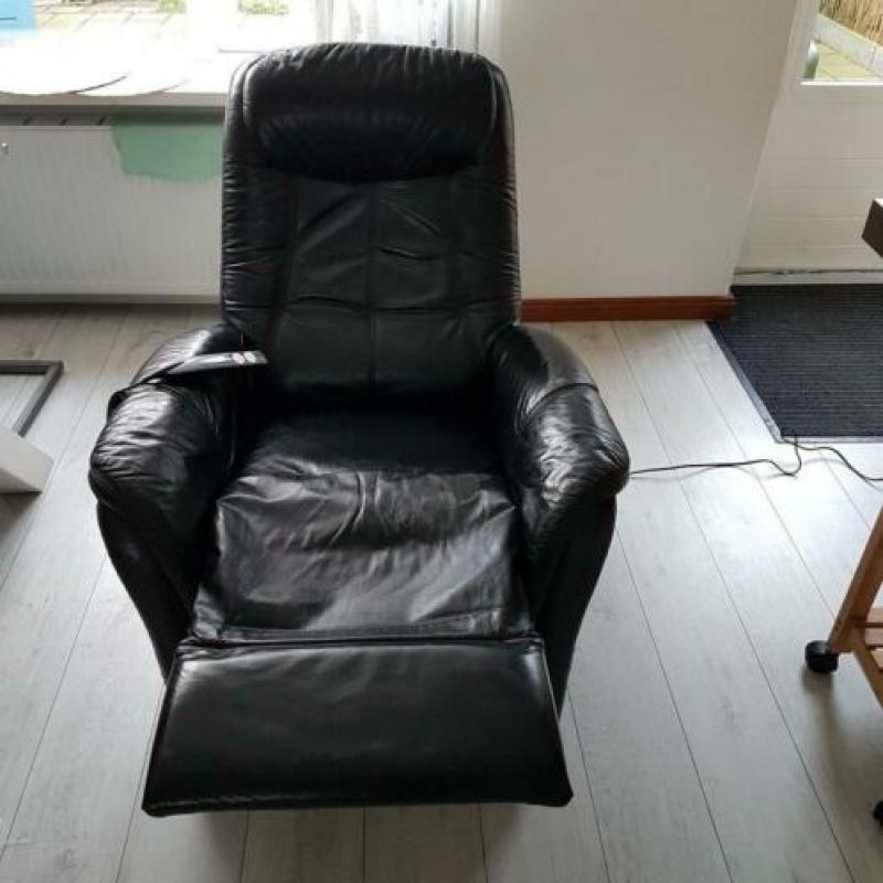 TOPSTAAT ZGAN elektrische staop relaxstoel zwart echt Leer