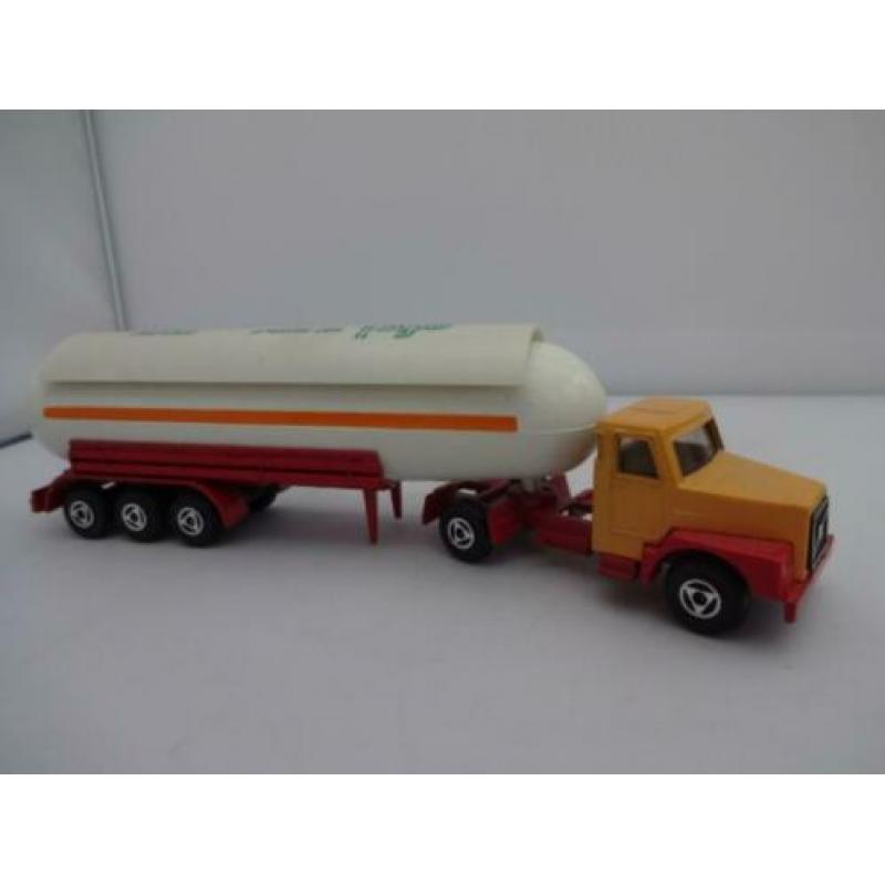 1x vrachtauto VOLVO N12 OPEN DAG EFSI schaal 1/87 (HO)