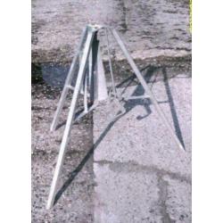 ?? Schroef-stempels statief stempelstatieven 3 poot stempel