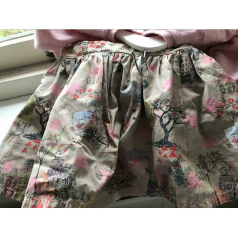 Oilily jurk maat 104 (Alice in Wonderland)