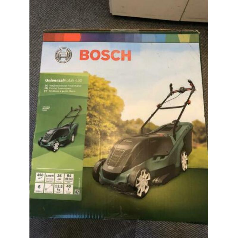 Nieuwe Bosch universal Rotak 450 grasmaaier