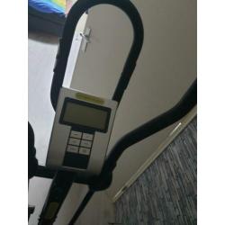 Crosstrainer