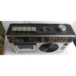 Radio - cassettespeler Erres