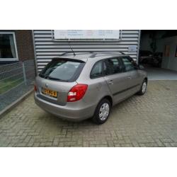 Skoda Fabia Combi 1.2 Tsi Ambition (bj 2010)