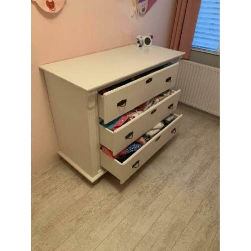 Mooie landelijke commode